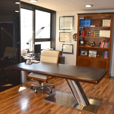 NOTARY IGNACIO PEREZ-OLIVARES DELGADO interior de oficina 